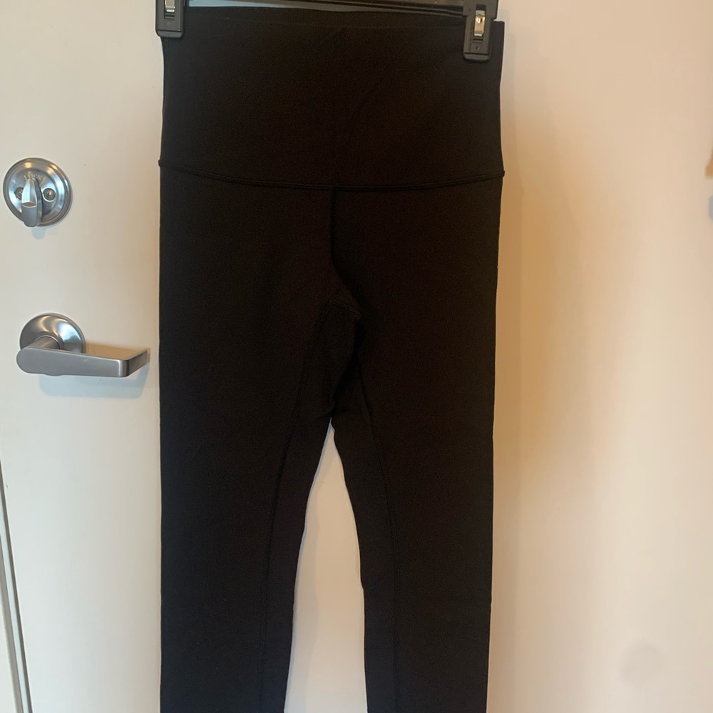Lululemon High-Waist Black Capri Legging